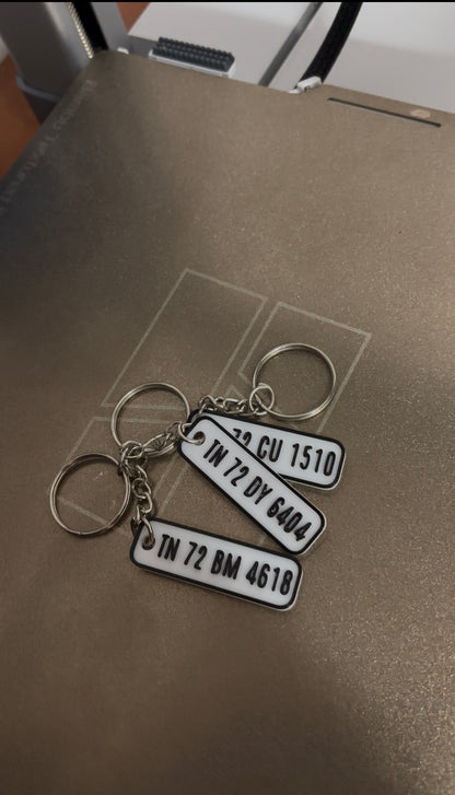 Custom Mini Number Plate Keychain – Personalized Indian Vehicle Registration Key Tag