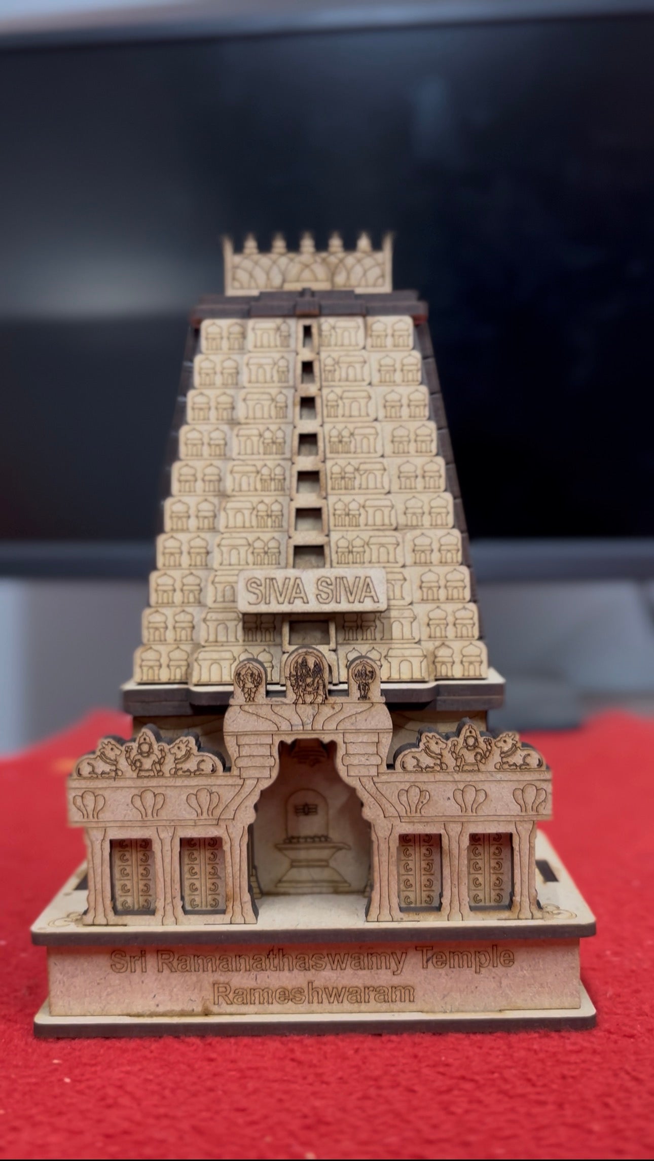 Sri Ramanathaswamy Temple Wooden Miniature | Rameshwaram Gopuram Showpiece (6 x 4 Inches)